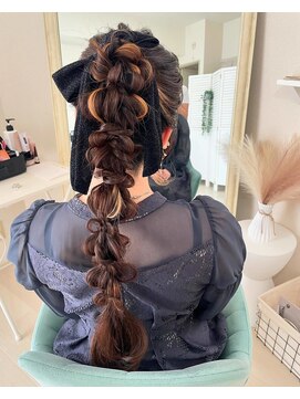 サロンナビ(Salon Navi) ロングhairの編みポニー