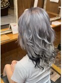 ブリーチカラープラチナシルバーインナーカラーオフブラック