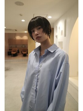 エマン(AIMANT) マッシュショート