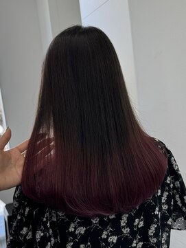 アライブ キチジョウジ(ALIVE Kichijoji) ワンポイントでお洒落なグラデーションカラー！