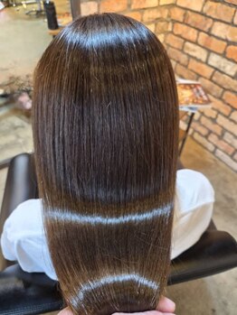 マヒカ(MAGICA)の写真/ダメージでお悩みの方に◎髪の内側へ栄養を補給し、しっとりしなやかな仕上がりへ♪