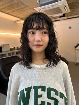 テンション(tension) レイヤーカットスパイラルパーマ札幌駅大通駅バスセンター駅