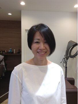 アリュール(Allure) 素敵さ割増!アシンメトリースタイル★☆★☆