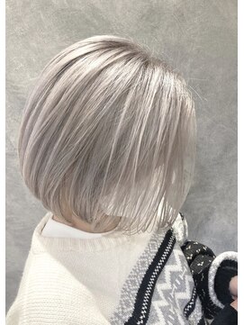 ヤヨイブレインズフェアリー(YAYOI BRAINS fairy) 艶髪×ホワイトシルバー