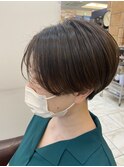 ハンサムショート　刈り上げ女子