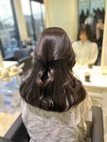 アソビ 表参道(ASOBI)&nbsp;オリーブベージュ　20代　30代　ブリーチなし