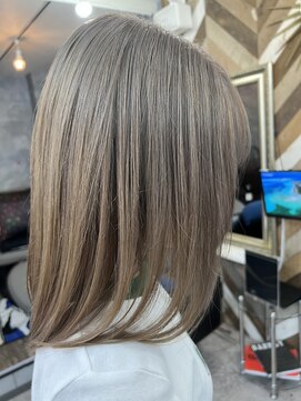 ラグズ 茅ヶ崎(LAGUZ) 夏の柔らかミルクティー