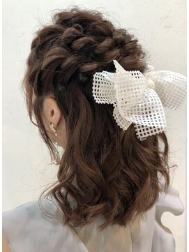 フェイブ(Fave) タイトループハーフアップ