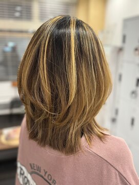 グランデュール 藤枝店(GRANDEUR) ハイライトレイヤーウルフ