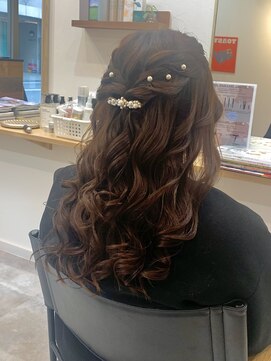 紡 #ハーフアップ