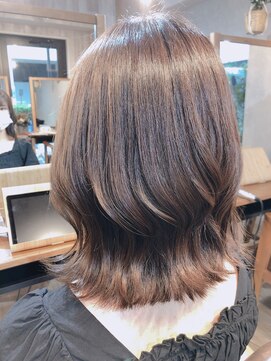 レイ 津田沼(Lei) 黒髪/ボブルフ/ネビージュ/小顔/ワンレン/