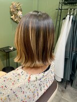 デイジー(DAYEASY)&nbsp;切りっぱなしボブ外ハネボブタッセルボブ