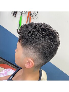 アイリュウヘアー 高崎井野(airyu hair) 緩パン(緩めパンチパーマ)