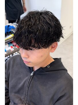 オーシャントーキョー 仙台(OCEAN TOKYO) 波巻きツイストスパイラルツーブロック刈り上げメンズパーマ