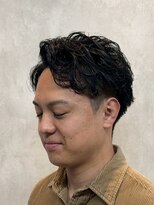 インフィニィト ネオ(INFINITO NEO) 七、三分けパーマ