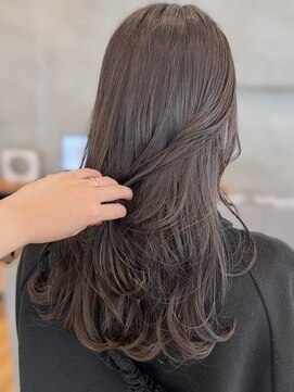 アトロ(Atoro) カット/カラー/イメチェン/顔周り/ボブ/レイヤーカット/大阪梅田