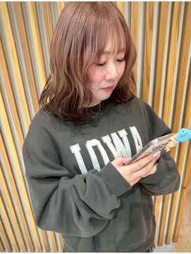 ヘアデザイン ソラ(Sola) 大人可愛いゆるふわチョコレートベージュレイヤーボブ20代30代