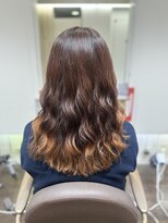 アピッシュ シェリ(apish cherie)&nbsp;コテ巻き風パーマデジタルパーマセミロング
