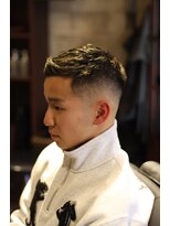 キングスマントーキョー カットクラブ 中野(KINGSMAN TOKYO CUTCLUB)&nbsp;ニュアンスパーマ/ツイストスパイラル/フェード[中野/MEN'S]