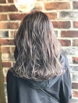 エイミー(Aimee) Aimee町田スペースグレージュグラデーション