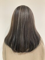 モガ美容室(Moga)&nbsp;ハイライトロングヘアー♪