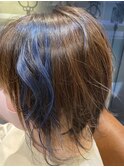 個性を広げるアクセントカラー♪ディープブルーレイヤーカット