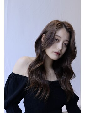 アデプト 北千住店(adept) 【adept北千住 エリスタイル】艶々ロングヨシンモリヘア