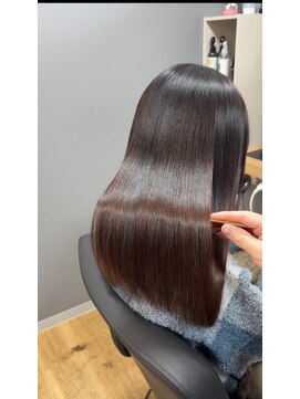 スリーク バイ ロイ 円町本店(sleek by roy) リタッチカラーでよりキレイに。