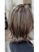 アルール バイ フェローズ(ARULE by fellows)&nbsp;外ハネボブ　大人ハイライト