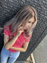 リリー ヘアーアンドビューティー(Lily) ホワイトミルクティーバレイヤージュ