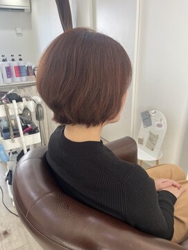 ラムーア(Rahm.) 春にぴったり!オレンジベージュ×すっきりくびれショート