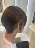 さりげないオシャレは、髪の内側から。大人のインナーカラー