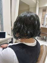 フレーム へアアンドトリートメント 天王寺北口店(FRAME)&nbsp;癖毛活かしのグリーンカラー