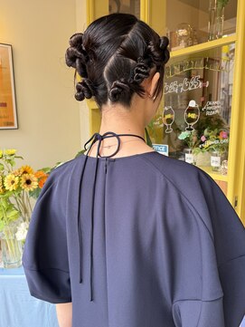 〈浅草 半個室〉