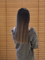 オーガニックエコ 川越(organic+eco) グラデーションカラーホワイトベージュロング大人可愛い透明感