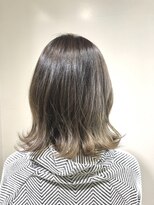 アズール 草加(azule)&nbsp;グレージュ×グラデーション