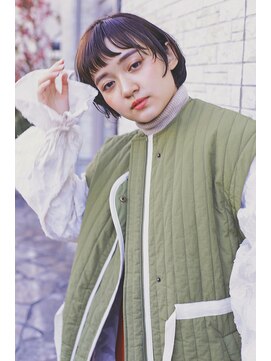 サロン ド ソーホー 蕨(Salon de SOHO) 短めバングのショートマッシュボブ