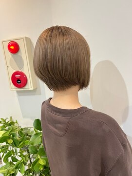 カルマ(KARMA) 【ダブルカラー】ブリーチ1回～2回→ミルクティーベージュ！