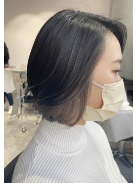 リーオオサカ(Lee Osaka) 【Lee大阪店】ショートボブ×インナーカラー/新出奈津樹