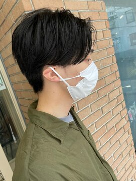 クオル 立川(QOL) ニュアンスパーマセンターパートコンマヘア韓国マッシュ刈り上げ