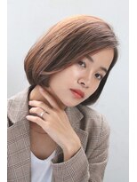 テラス 茨木(Terrace)&nbsp;ワンレンボブオリーブカラーくすみカラー20代30代40代