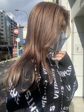 インビテーション(invitation) ミルクティベージュ・ハイトーンベージュ・ブリーチカラー