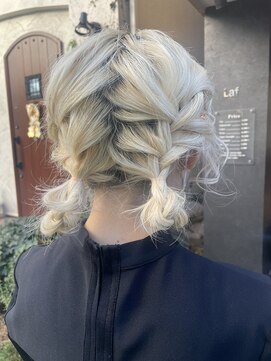 ラフ 大宮店(Laf) ふわふわツインおだんご。