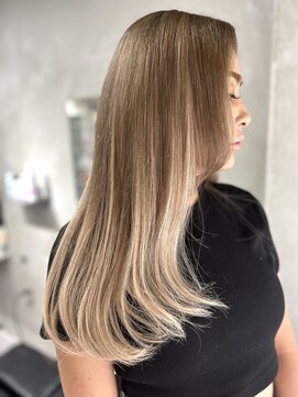 アルマバイロサ(ALMA by ROSA) ハイグラデーション×シールエクステ　担当SE-YA