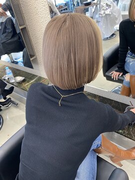 ペレ 栄店(PELE) 黒髪/グレーベージュ/レイヤーロング/前髪パーマ/栄/名駅