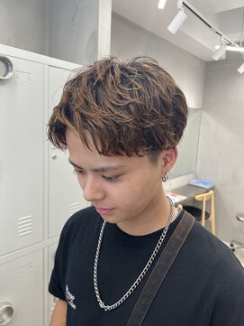 フィフス 名駅(fifth) ラフな質感の無造作パーマ×スパイキーショートスタイル