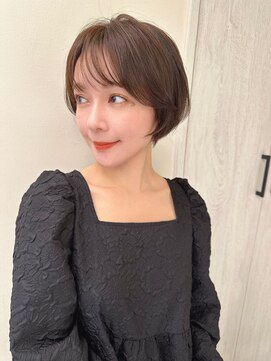 ジジ 代々木(Gigi) 韓国風 ナチュラル Aラインの甘辛ショートボブ ブラウン