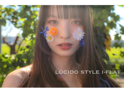 ルシードスタイルアイフラット(LUCIDO STYLE I-FLAT)の写真