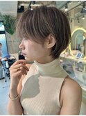 大人美人ショート/ショートヘア/白髪ぼかしハイライト/30代40代
