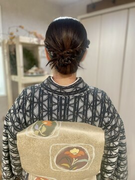 ベルトオブヴィーナス(Belt of venus) 【着物ヘア】タイトシニヨンアレンジ